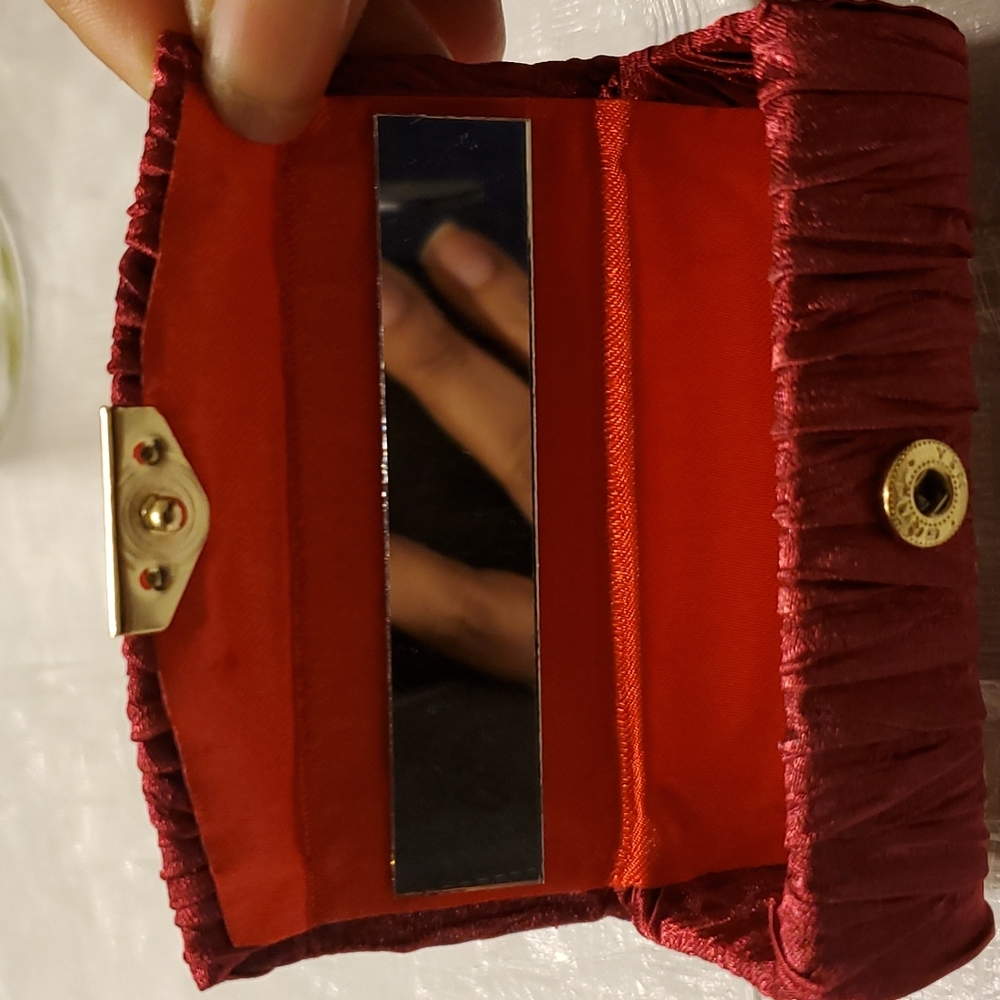 Lipstick Case - Picture 2 of 2